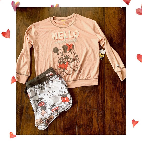 Disney Other - Hello weekend Disney pj shorts set